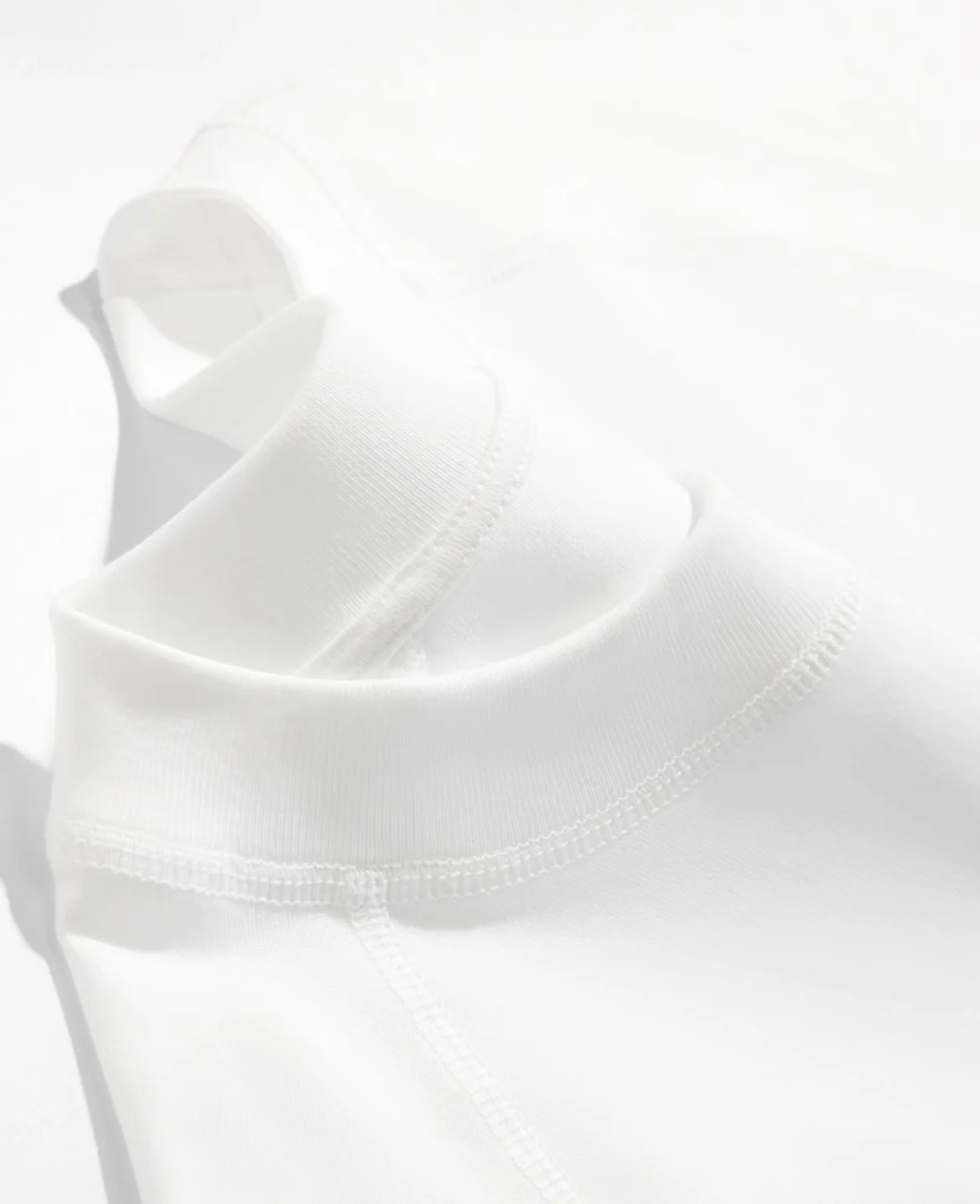 Футболка Cone Health Swaddle S – обзор и цена Baby Nursery Nurse